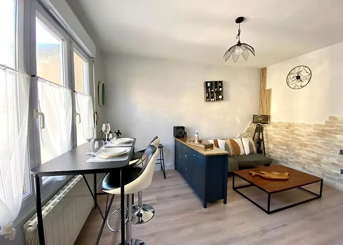 Le Guingois - Vue - Stationnement Gratuit * Ault